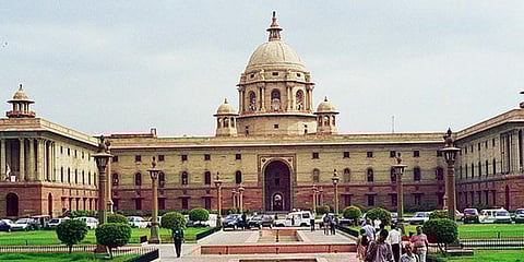 எல்லை விவகாரம் : பிரதமர் அலுவலகத்தில் இந்திய அதிகாரிகள் ஆலோசனை