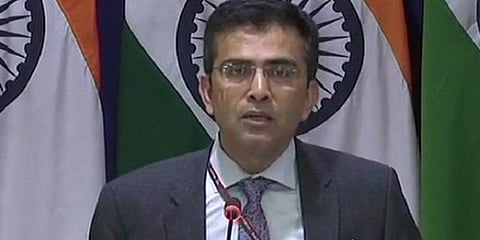 வீரரை பத்திரமாக ஒப்படைக்க வேண்டும் - பாகிஸ்தானுக்கு இந்திய அரசு வேண்டுகோள்