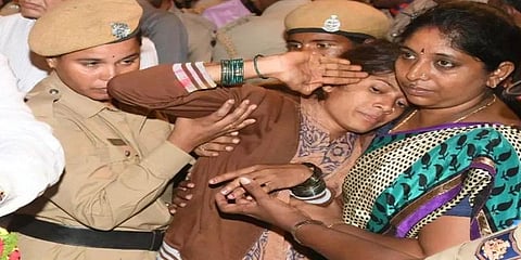 கணவரின் தம்பியை திருமணம் செய்து வைக்க முயற்சி : காவல்துறையை நாடும் சிஆர்பிஎஃப் வீரரின் மனைவி