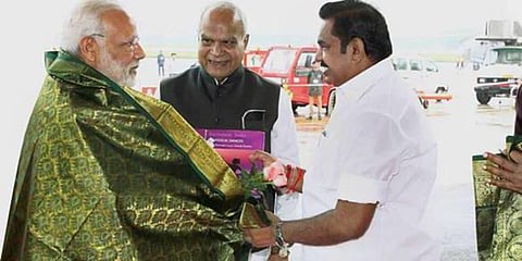 கன்னியாகுமரி வந்தார் பிரதமர் மோடி: ஆளுநர், முதல்வர் வரவேற்பு