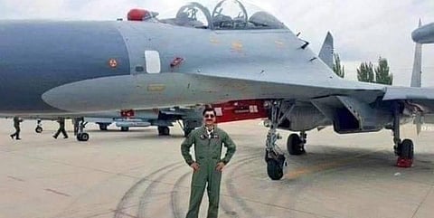 இந்திய விமானி என நினைத்து பாக். விமானியை அடித்துக்கொன்ற கும்பல்!