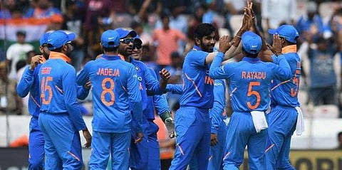 கிரிக்கெட் வீரர்களின் ஊதிய ஒப்பந்தம்: முரளி விஜய் அவுட், ரிஷாப்புக்கு அதிர்ஷ்டம்!