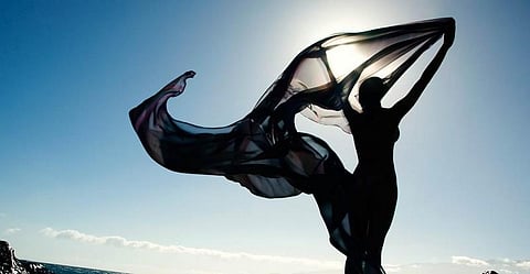 அவன் கூப்டா உன்னய யாரு நம்பி போகச்சொன்னது ? பெண்களை சூழும் அபத்தமான கேள்வி