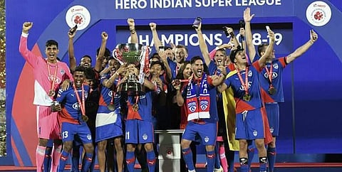 ஐ.எஸ்.எல். கால்பந்து போட்டி: ரூ. 8 கோடியை அள்ளியது பெங்களூரு அணி!