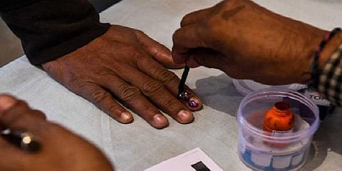 ஒரே ஒரு பெண்ணுக்காக சீன எல்லையில் வாக்குச்சாவடி அமைத்த தேர்தல் ஆணையம்!