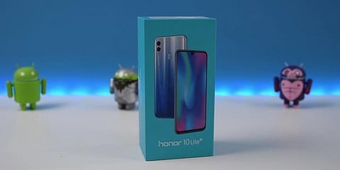 இந்தியாவில் வெளியான ‘ஹானர் 10 லைட்’ ஸ்மார்ட்போன்