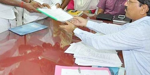 முதல் நாள் தமிழகத்தில் 20 பேர் வேட்புமனு தாக்கல்