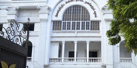 பெரியகுளம் அதிமுக வேட்பாளர் திடீர் மாற்றம்