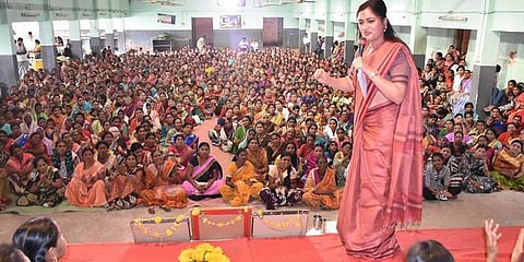 அமராவதியில் போட்டியிடுகிறார் நடிகை நவ்நீத் கவுர்