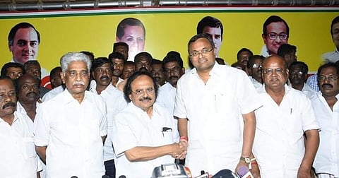 மனம் மாறிய சுதர்சன நாச்சியப்பன்... கார்த்தி சிதம்பரத்தை நேரில் சந்தித்து பேச்சு..!