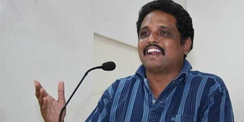 வாட்ஸ் அப்பில் கம்யூனிஸ்ட் வேட்பாளர் பரப்புரை