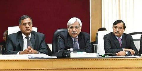 தேர்தல் ஆணையர்கள் இன்று ஆலோசனை