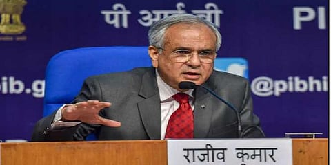 நிதி ஆயோக் துணைத் தலைவரை எச்சரித்த தேர்தல் ஆணையம்