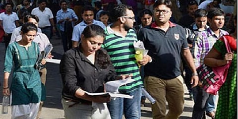 ஐஏஎஸ் தேர்ச்சியில் குறைந்து வரும் தமிழ்நாட்டு மாணவர்களின் எண்ணிக்கை