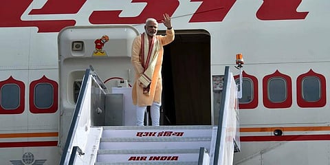 மன்மோகன் விமான செலவைவிட மோடியின் செலவு குறைவு