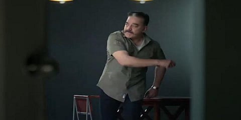 டிவி ரிமோட்டை உடைத்து கமல் ஆவேச பிரச்சாரம் - புதிய வீடியோ