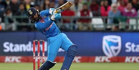 உலகக் கோப்பை அணியில் கார்த்திக்கை கண்டிப்பா சேருங்க: காலிஸ்