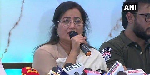 என் உயிருக்கு ஆபத்து: நடிகை சுமலதா புகார்