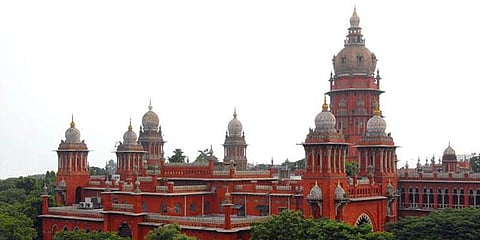 வேலூர் தேர்தல் ரத்து ; ஏ.சி.சண்முகம் வழக்கு - உயர்நீதிமன்றத்தில் இன்று விசாரணை