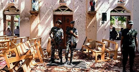 இலங்கையில் மனிதவெடிகுண்டு வெடித்து தரைமட்டமான கட்டடம்: சுற்றிவளைத்த 3 போலீசார் உயிரிழப்பு