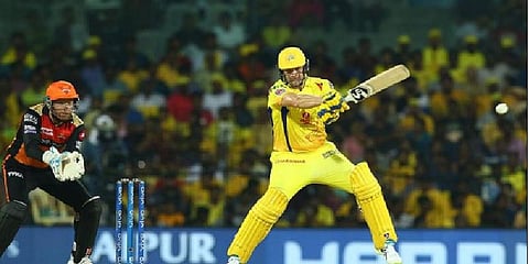 வாட்சன் அதிரடியால் ஹைதராபாத்தை பந்தாடிய சிஎஸ்கே