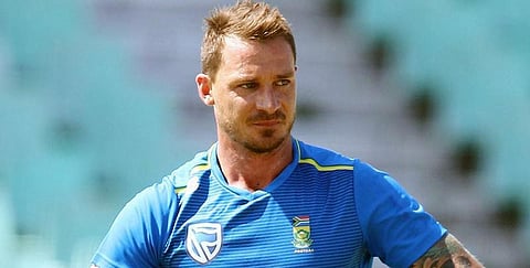 தோள்பட்டை காயம் காரணமாக ஸ்டெயின் விலகல்