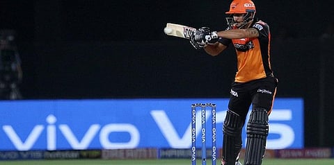 மணிஷ் பாண்டே அதிரடி - 160 ரன்கள் எடுத்தது ஹைதராபாத்