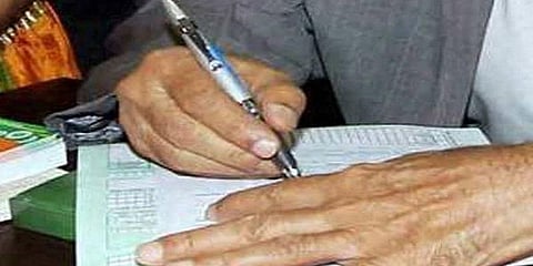 4 சட்டமன்ற தொகுதி இடைத்தேர்தல் - வேட்புமனு தாக்கலுக்கு நாளை கடைசிநாள்