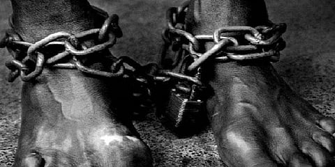 ஆறு ஆயிரத்திற்காக 6 வருடங்களாக கொத்தடிமையாக இருந்த குடும்பம் மீட்பு