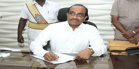 பணிமாற்றத்திற்கு எதிராக ஆட்சியர் நடராஜன் உயர்நீதிமன்றத்தில் முறையீடு