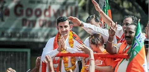 விதி மீறி விளம்பரம்: கவுதம் காம்பீருக்கு நோட்டீஸ்!