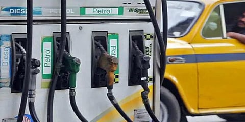 முடிந்தது அமெரிக்கா விதித்த காலக்கெடு! பெட்ரோல், டீசல் விலை உயரும் அபாயம்?
