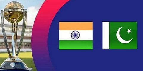 இந்தியா - பாக். மோதும் உலகக் கோப்பை போட்டி: 48 மணி நேரத்தில் விற்றுத் தீர்ந்த டிக்கெட்டுகள்!