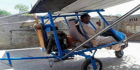 ''என் சிறு வயது கனவு இது'' - விமானம் தயாரித்து வானில் பறந்த பாப்கார்ன் வியாபாரி!