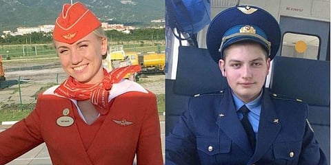 ரஷ்ய விமான விபத்து: பயணிகளை காப்பாற்றிவிட்டு உயிர் துறந்த உதவியாளர்கள்!