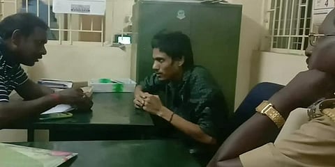 நாகையில் இலங்கை வாலிபருக்கு 2 ஆண்டுகளாக சித்ரவதை ?