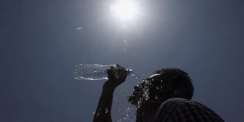 சென்னை உள்ளிட்ட வட மாவட்டங்களில் வெப்பக்காற்று வீசும் - தமிழ்நாடு வெதர்மேன்