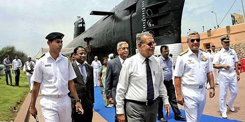 “தனிப்பட்ட தேவைக்கு ராஜீவ் காந்தி கப்பலை பயன்படுத்தவில்லை” - முன்னாள் கடற்படை தளபதி