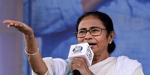 ''இசட் பிளஸ் பாதுகாப்புடன் பணப் பெட்டிகளை எடுத்துச்செல்கிறது பாஜக'' - மம்தா பானர்ஜி