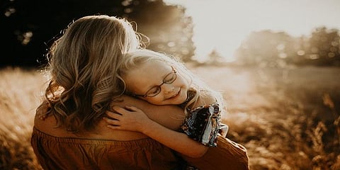 பெற்றால் தான் பிள்ளையா ? - அன்னையர் தின வாழ்த்துகள்!