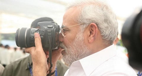 "1987 இல் டிஜிட்டல் கேமரா வைத்திருந்தேன், இமெயில் அனுப்பினேன்"- சர்ச்சைக்குள்ளான பிரதமர் மோடியின் பேச்சு