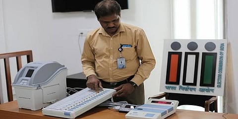 வாக்கு எண்ணிக்கைக்கான பயிற்சி முகாம்... முன்னேற்பாடுகள் குறித்து ஆலோசனை