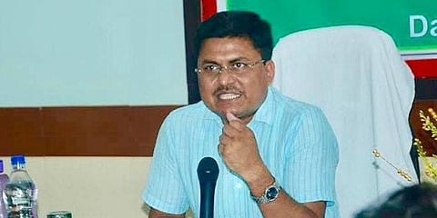 “எதிர்காலம் மதிப்பெண்களில் இல்லை” - வைரலாகும் கலெக்டரின் மதிப்பெண் சான்றிதழ்