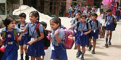 அரசின் அங்கீகாரம் பெறாத 760 பள்ளிகள் மூடப்படுமா?