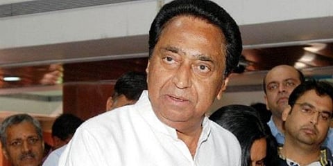 காங்கிரஸ் அரசுக்கு மெஜாரிட்டி இல்லை - ம.பி ஆளுநருக்கு பாஜக கடிதம்