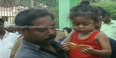 சேலத்தில் பட்டப்பகலில் குழந்தை கடத்தல் - சிசிடிவி உதவியால் உடனடி மீட்பு