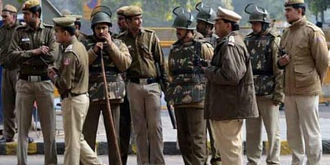 தேர்தல் முடிவுகள் வெளியீடு : இந்தியா முழுவதும் பலத்த பாதுகாப்பு