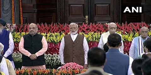 நாடாளுமன்றக்குழுத் தலைவராக மோடி தேர்வு