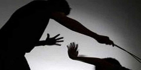 குருக்ராமில் இஸ்லாமிய இளைஞர் மீது தாக்குதல் : ‘ஜெய்ஸ்ரீராம்’ சொல்ல சொல்லி அடி, உதை