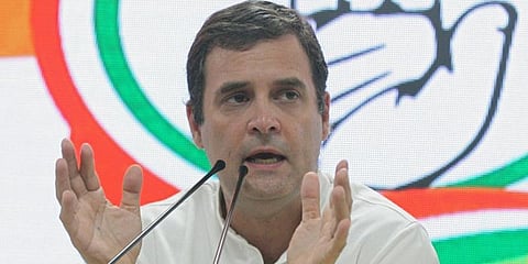 டெல்லியில் முகாமிட்டுள்ள காங்கிரஸ் எம்பிக்கள் : ராகுலை சந்திக்க தீவிரம்